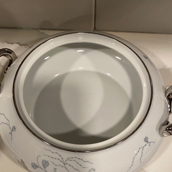 Vintage Baronet China Silver Arbor Covered Vegetable Dish Bavaria Germany - Picture 5 of 9